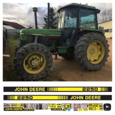 JOHN DEERE 2250