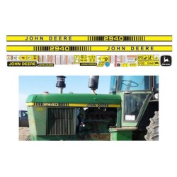 JOHN DEERE 2940