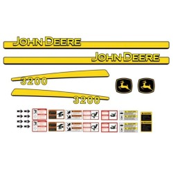 JOHN DEERE 3200